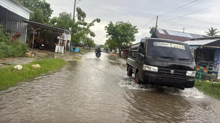 Drainase Tersumbat, Aktivitas Warga Terganggu